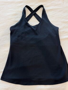 Black Cross-Back Women's Tank Top with Built in Bra SZ 4